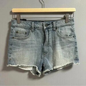 Aritzia - Talula  Shorts